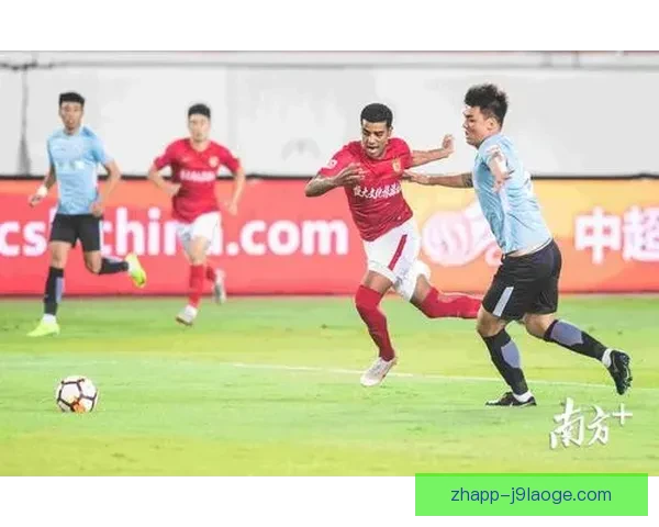 阿兰中超首秀大放异彩首场比赛上演惊人四球壮举 阿兰中超首秀大放异彩首场比赛上演惊人四球壮举